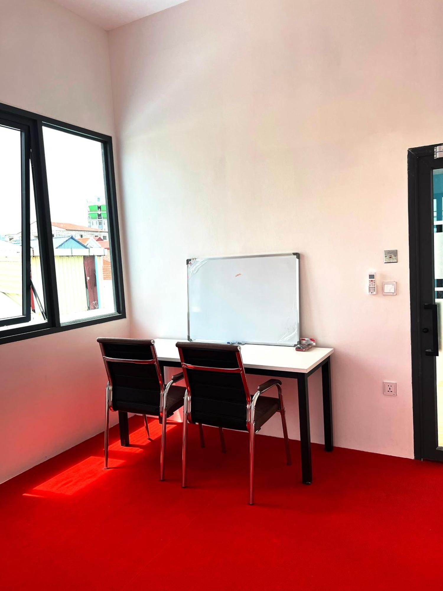 Tva Homestay - Tva Sleepbox - Tva Working Space Phnom Penh Exterior foto